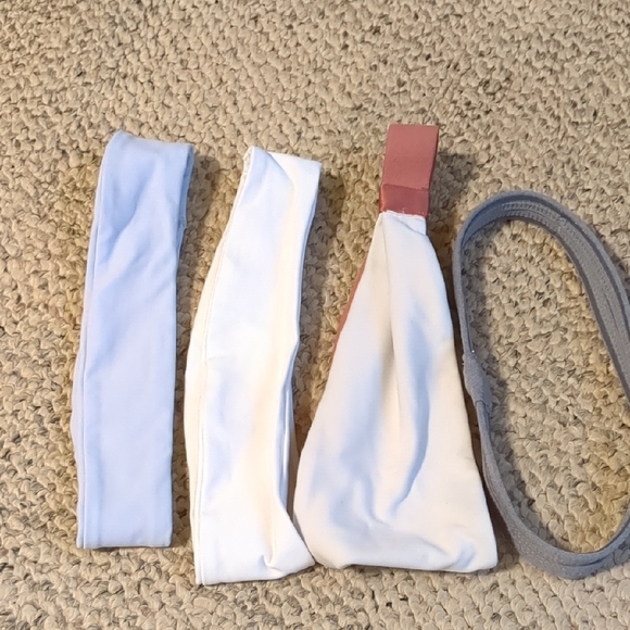 4 Head Bands - Picture 2 of 6